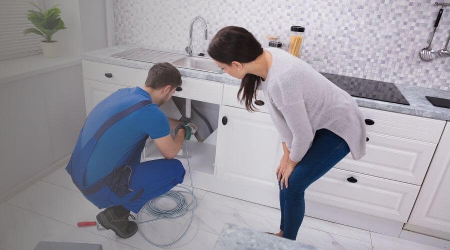 Expert burst pipe repair services in Hadlyme, CT